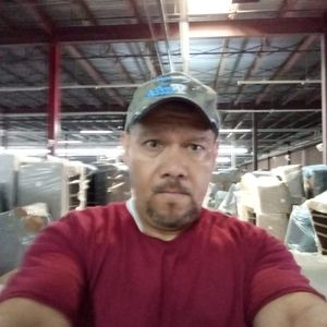 Meet your Posher, Elias